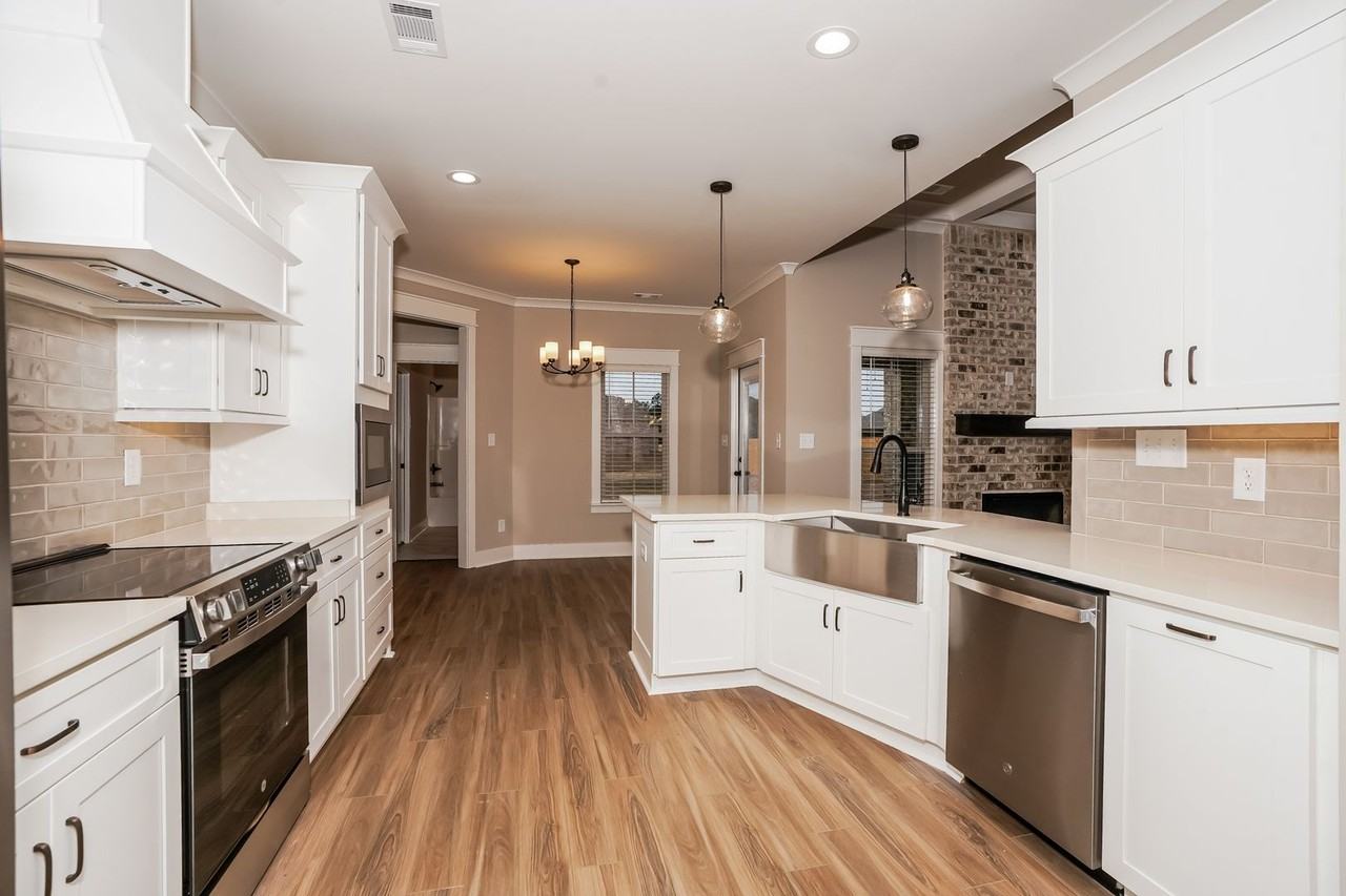 205 Emberwood Way - Photo 7 of 25