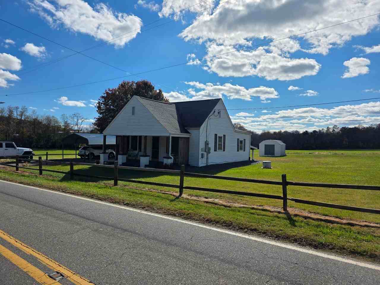 5172 Westfield Rd - Photo 2 of 25