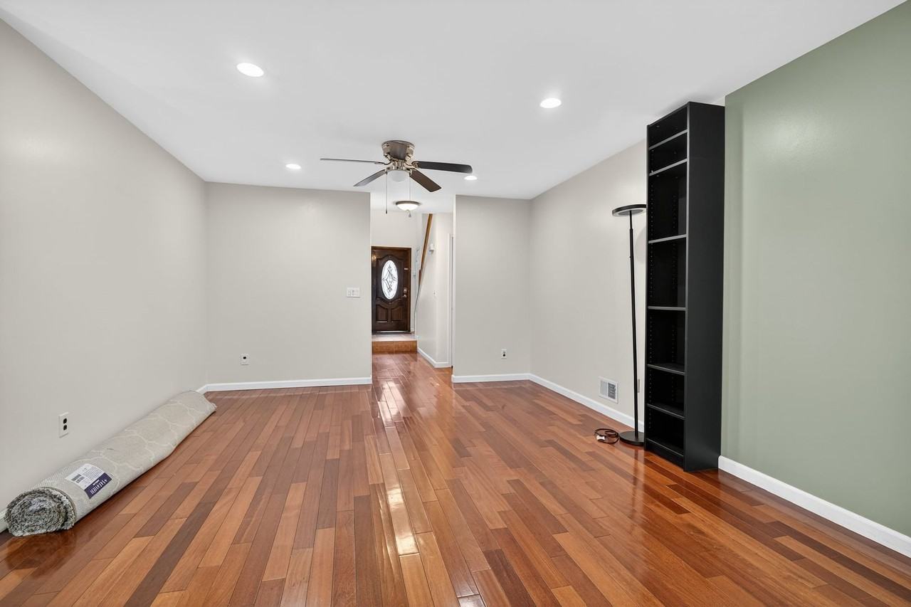 34 Jeffrey Cir - Photo 7 of 27