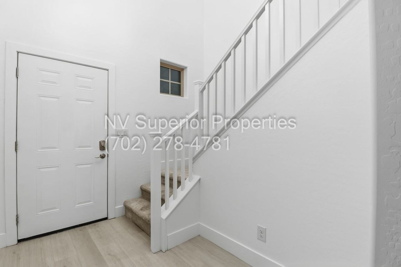 8923 Melridge Rd - Photo 5 of 50