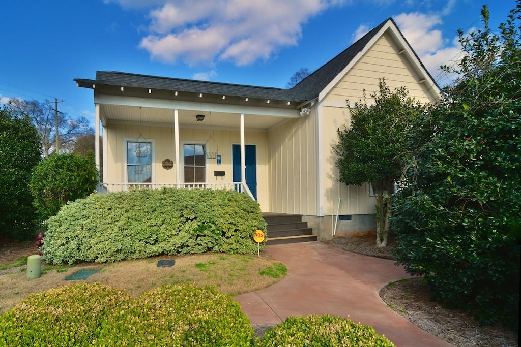 130 Taylors Hill Dr - Photo 2 of 33