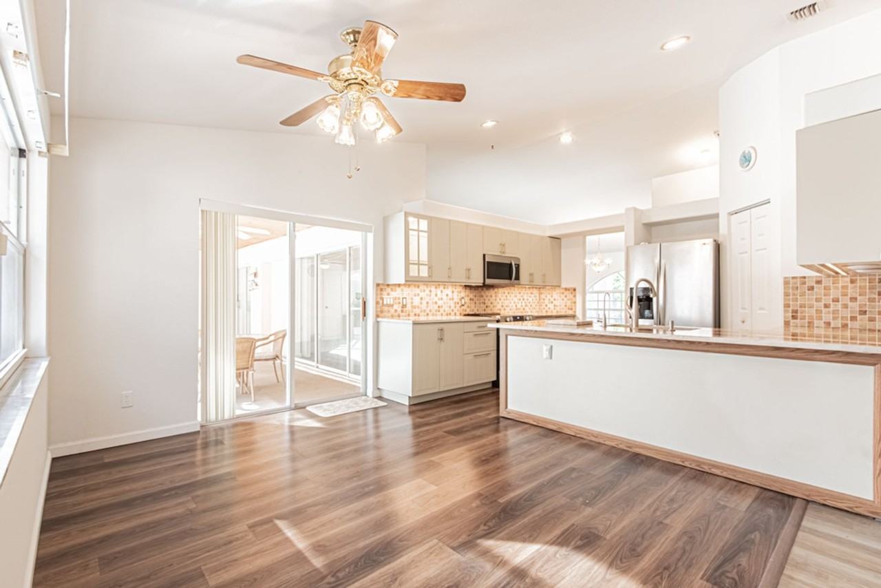 590 6th St Ne - Photo 2 of 50