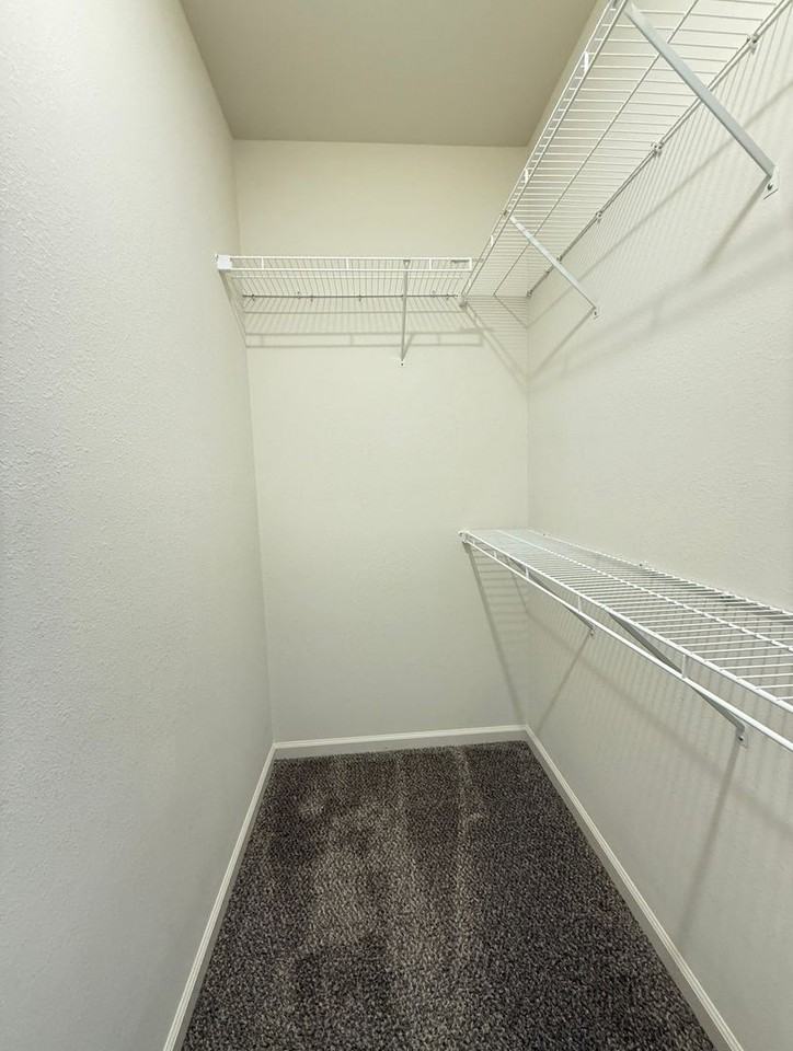 4732 Dobson Dr - Photo 6 of 24