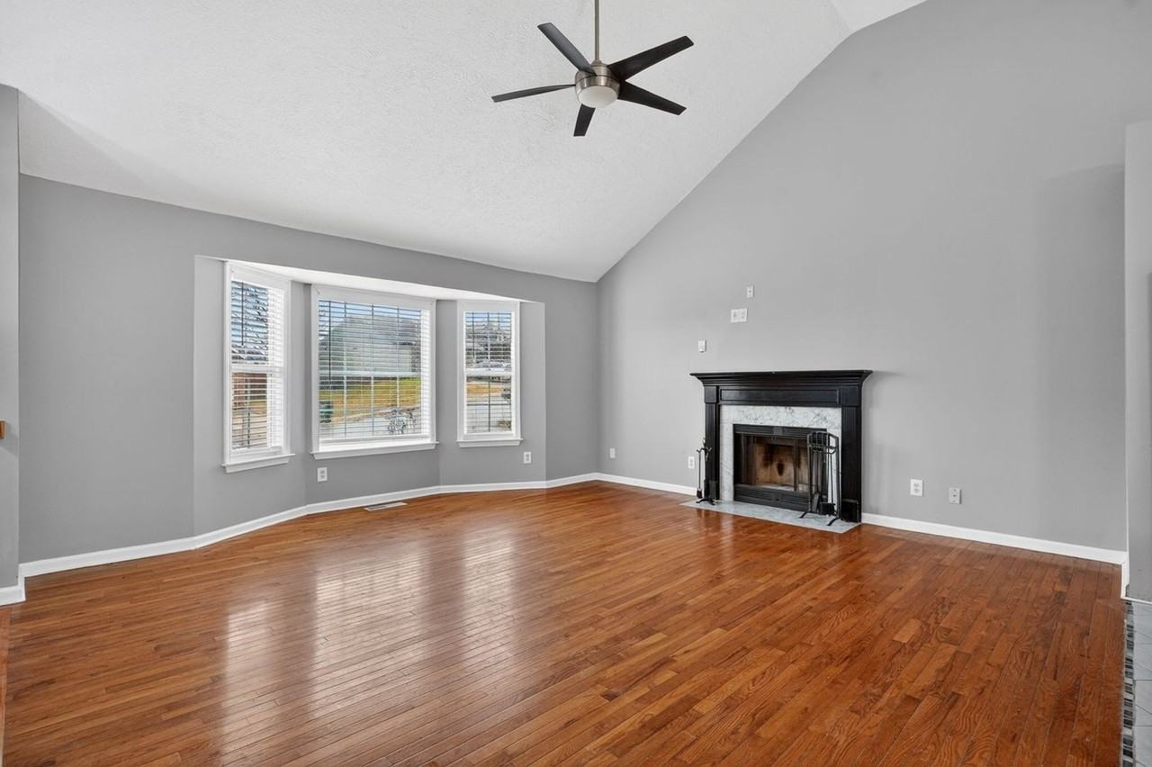 1148 Fitzpatrick Rd - Photo 2 of 32