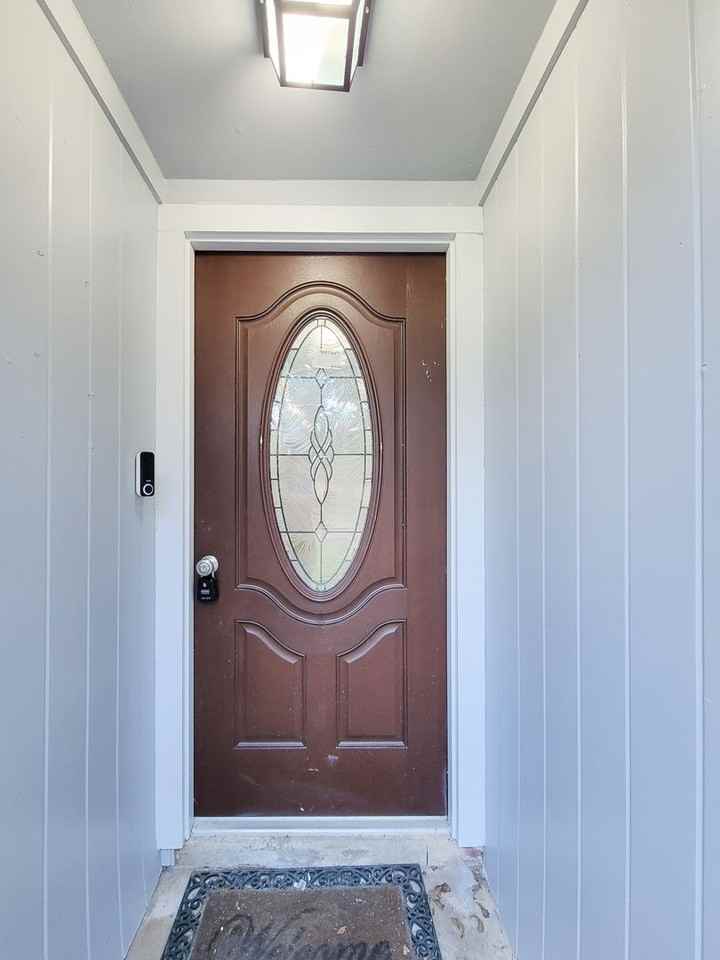 2024 Stonesthrow Dr - Photo 2 of 34