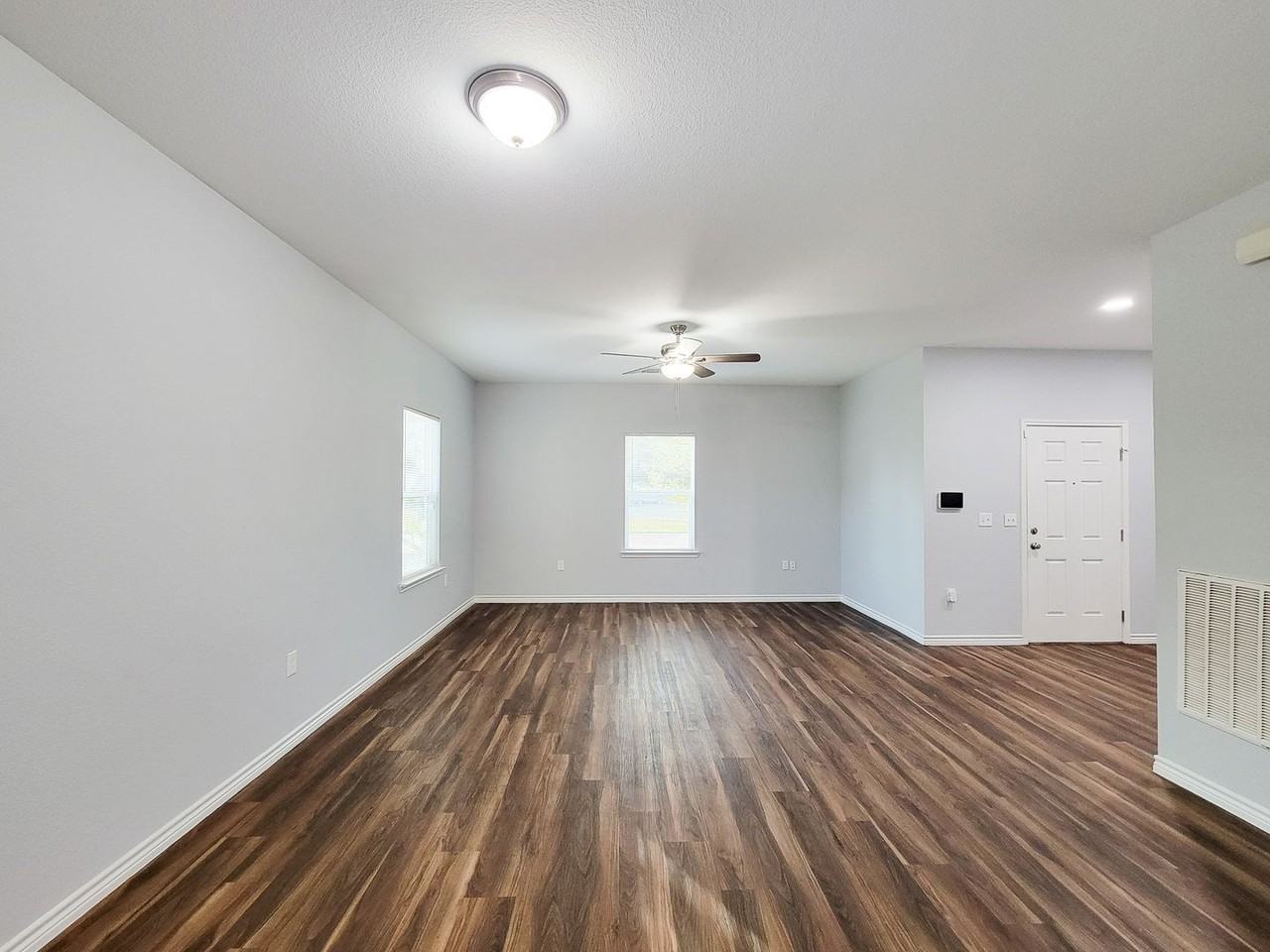 3201 3201 AVENUE J P DAVIS AVENUE - Photo 6 of 41