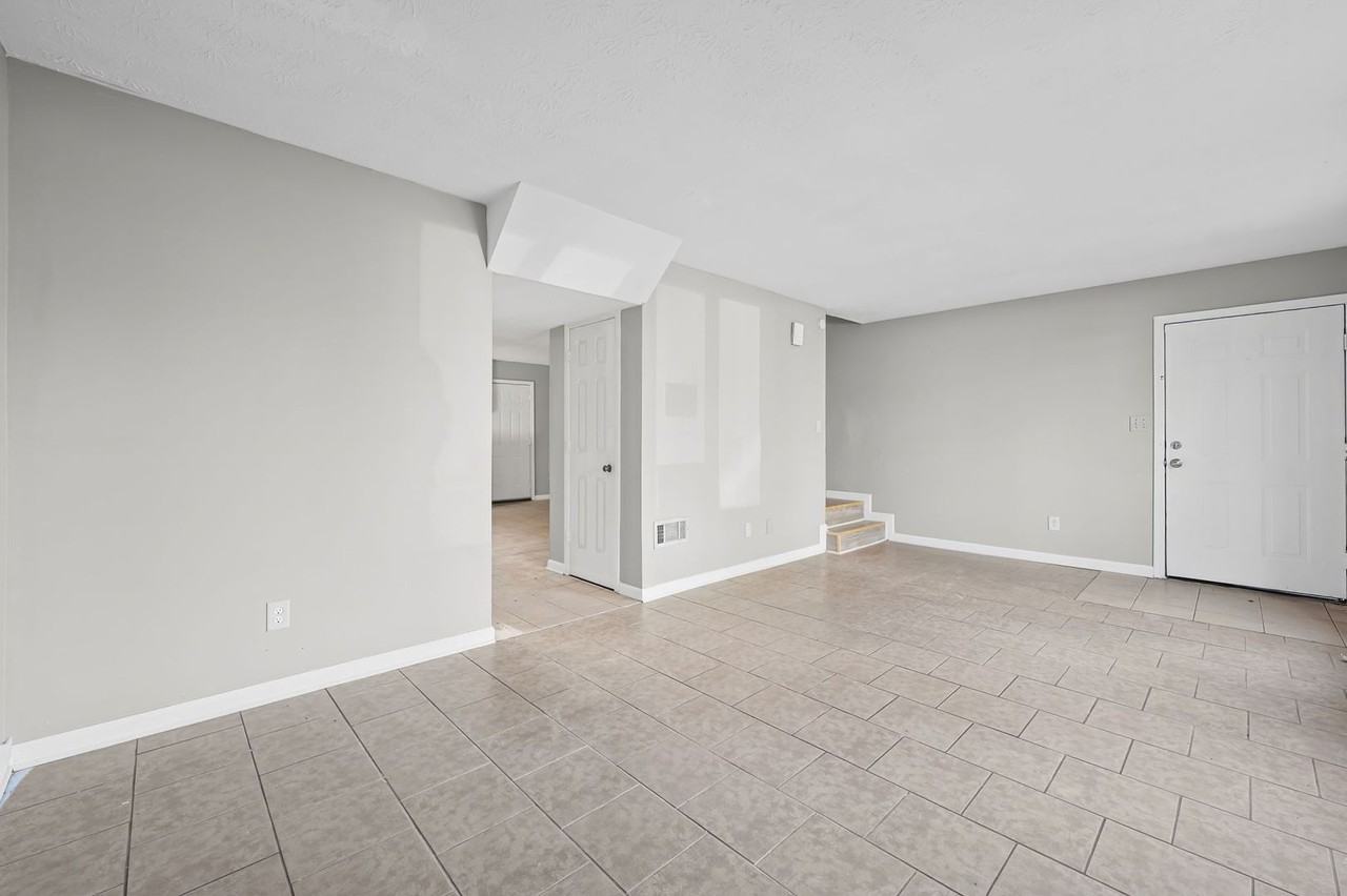 2127 Golfview Dr Se - Photo 6 of 25