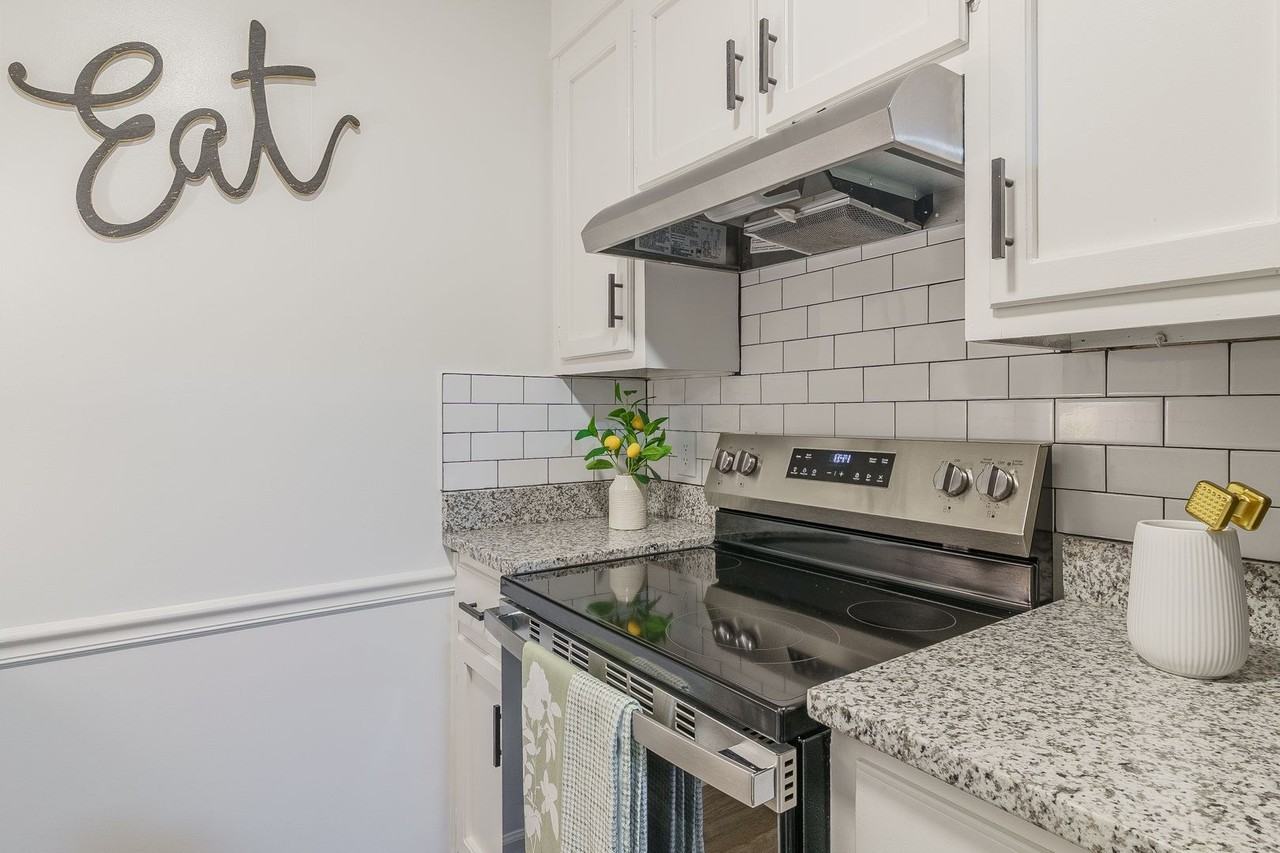 134 Northwood Dr - Photo 6 of 13