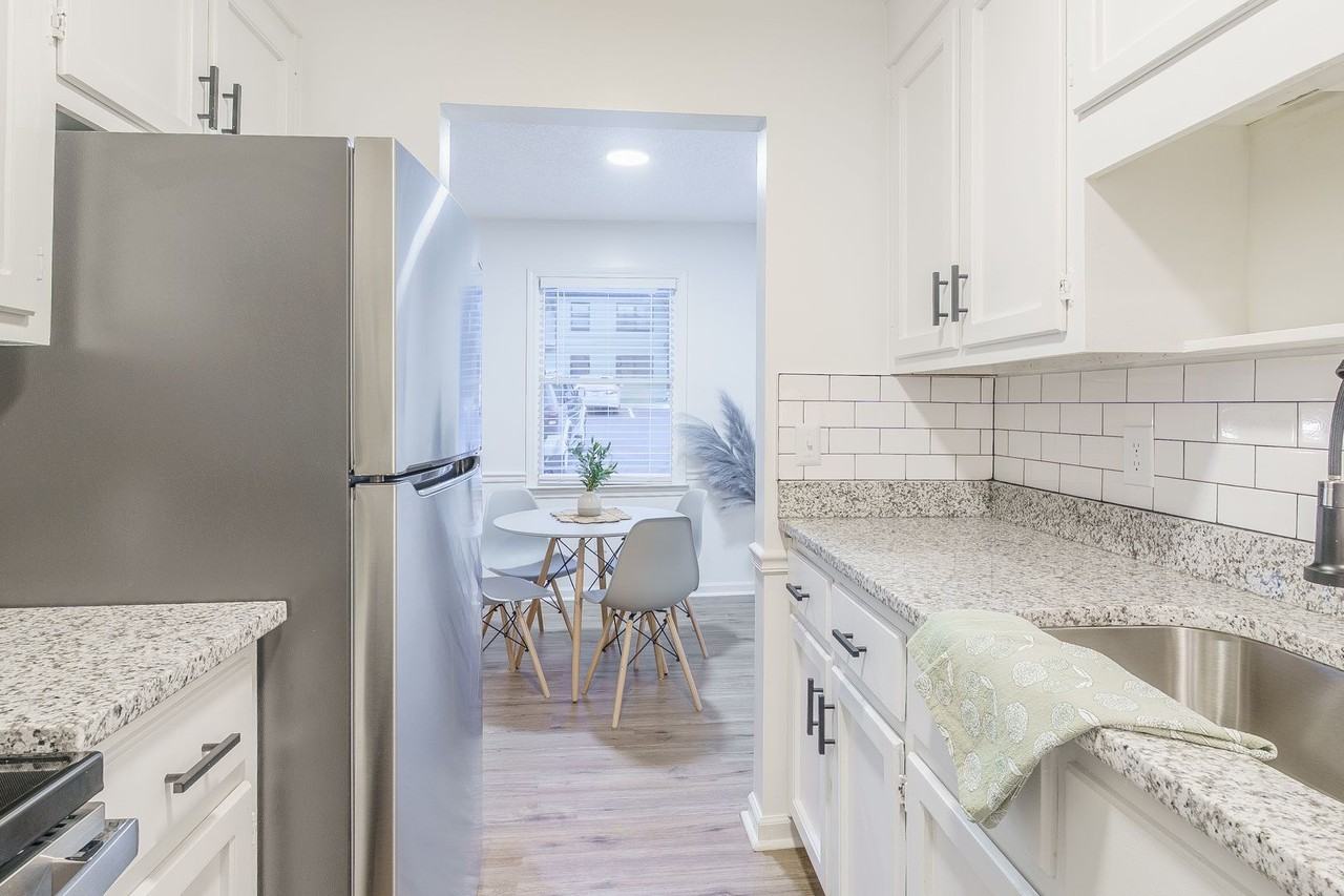 134 Northwood Dr - Photo 7 of 13