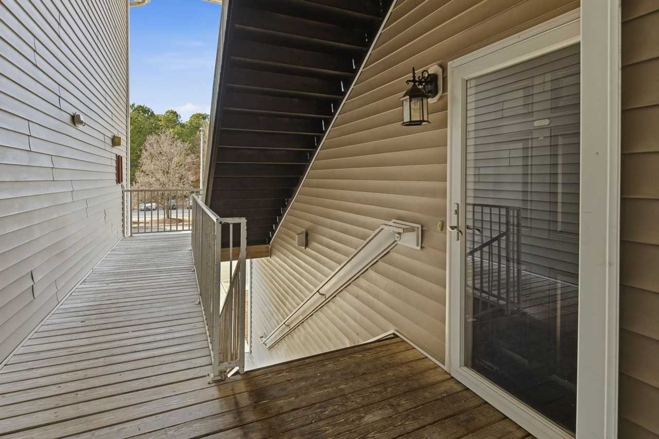 625 Marshtree Ln #205 - Photo 4 of 38