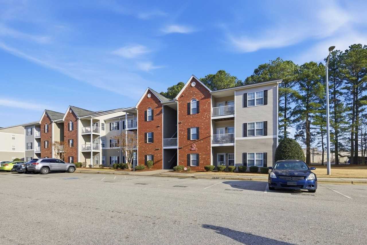 625 Marshtree Ln #205 - Photo 6 of 38