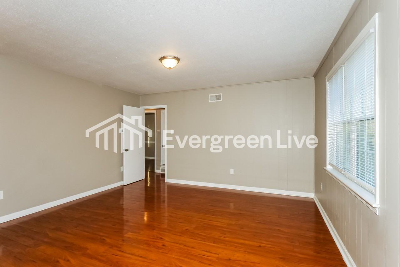 3842 Kipling Ave - Photo 5 of 16