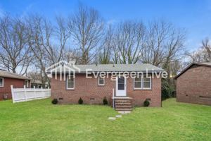 featured image of 904 Gordon St