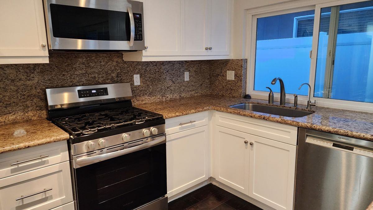 17986 Cashew St - Photo 4 of 50