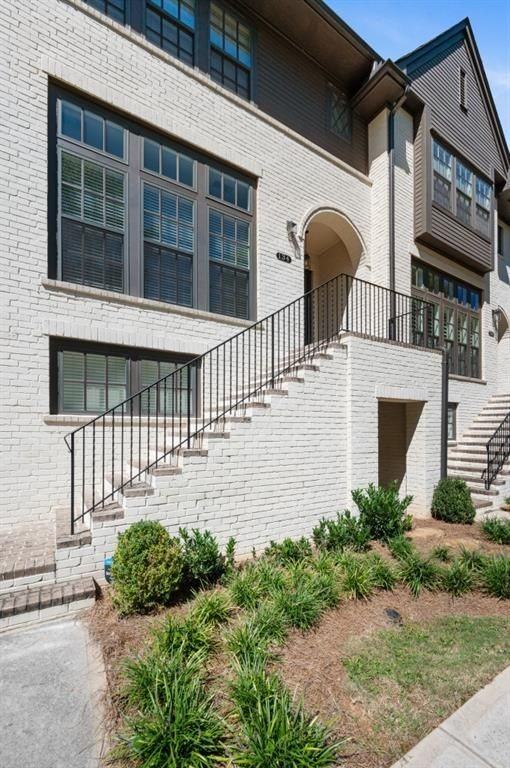 134 Britten Pass - Photo 3 of 50