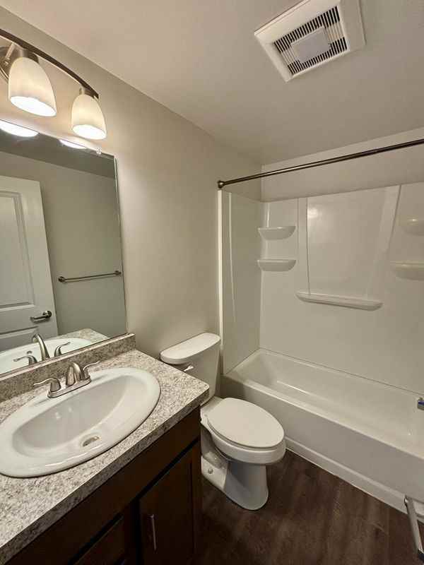 1339 Millersport Hwy ##4 - Photo 7 of 13