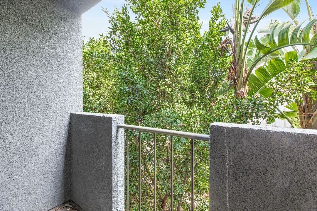 810 Crenshaw  Blvd - Photo 4 of 18