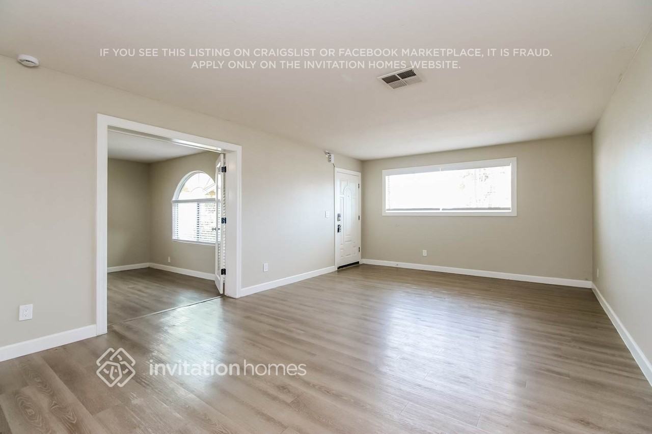 12214 N Escobar Way - Photo 3 of 17