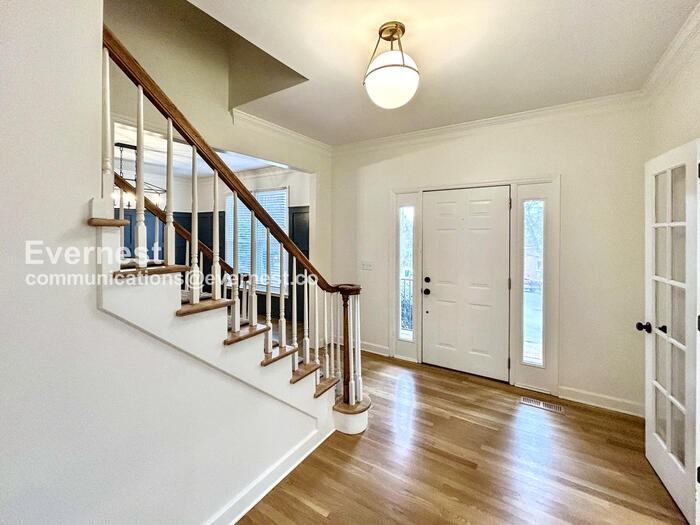 1420 Calloway Ct - Photo 3 of 41