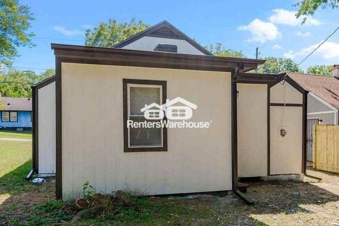 1508 E 72nd St - Photo 2 of 10