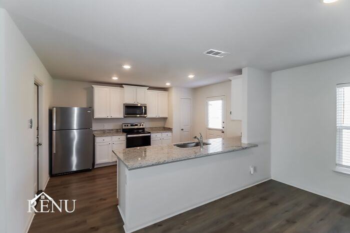 200 Crescent Park Dr - Photo 4 of 20