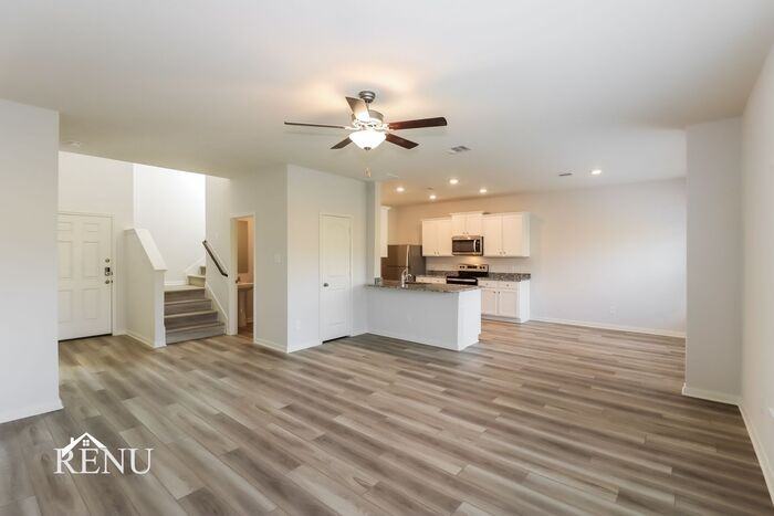 10445 Sweetwater Creek Dr - Photo 7 of 25