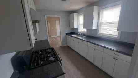 2216 Seymour Ave #DN - Photo 2 of 9