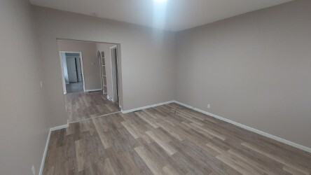 2216 Seymour Ave #DN - Photo 7 of 9