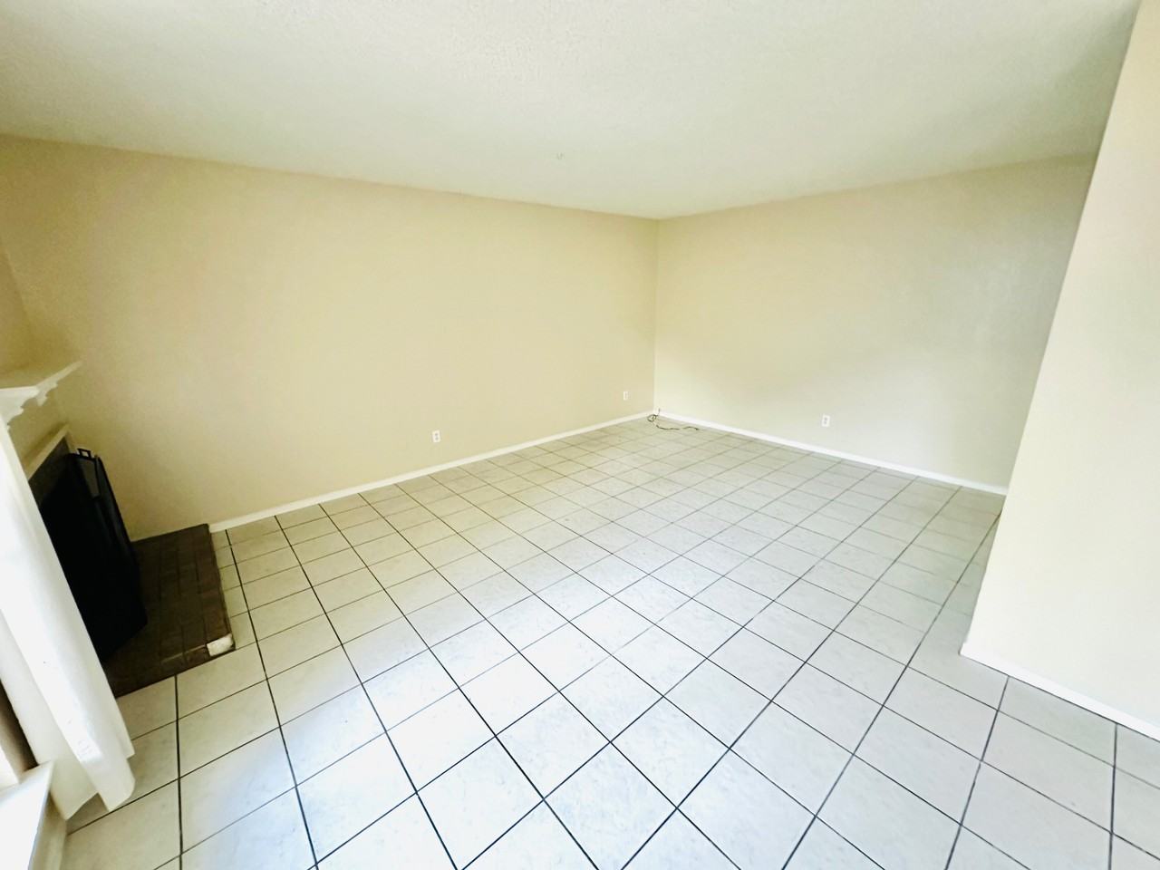 1444 Plymouth Rock Way #1 - Photo 5 of 15