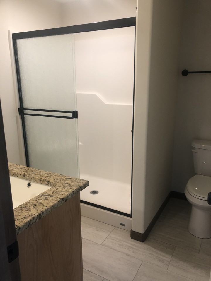 1017 Sw Juniper Gardens Ln #B - Photo 3 of 6