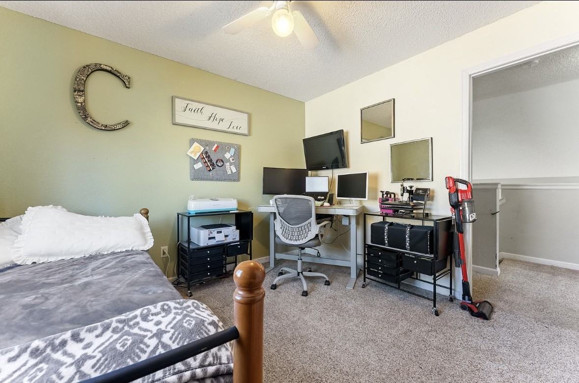 6350 Naturita Trl #1 - Photo 3 of 3