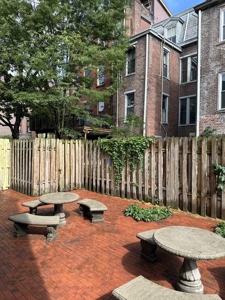 602 Lockhart St #5 - Photo 7 of 7