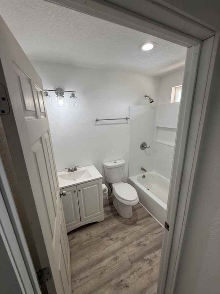 532 E 4th St #NA - Photo 6 of 9