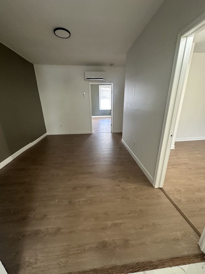 340 Palisade Ave #2 - Photo 6 of 8