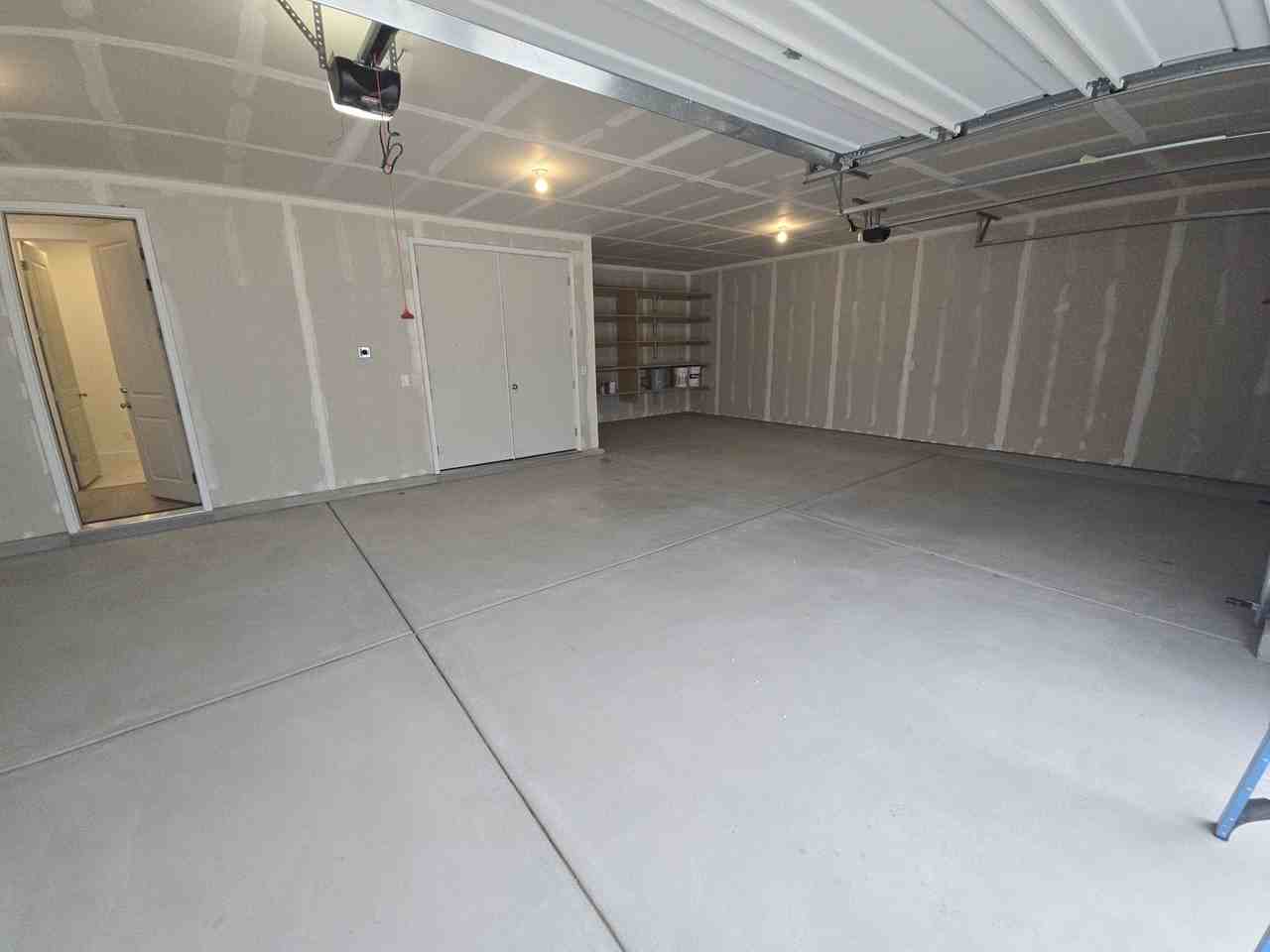 2025 S 2425 W #NA - Photo 5 of 18