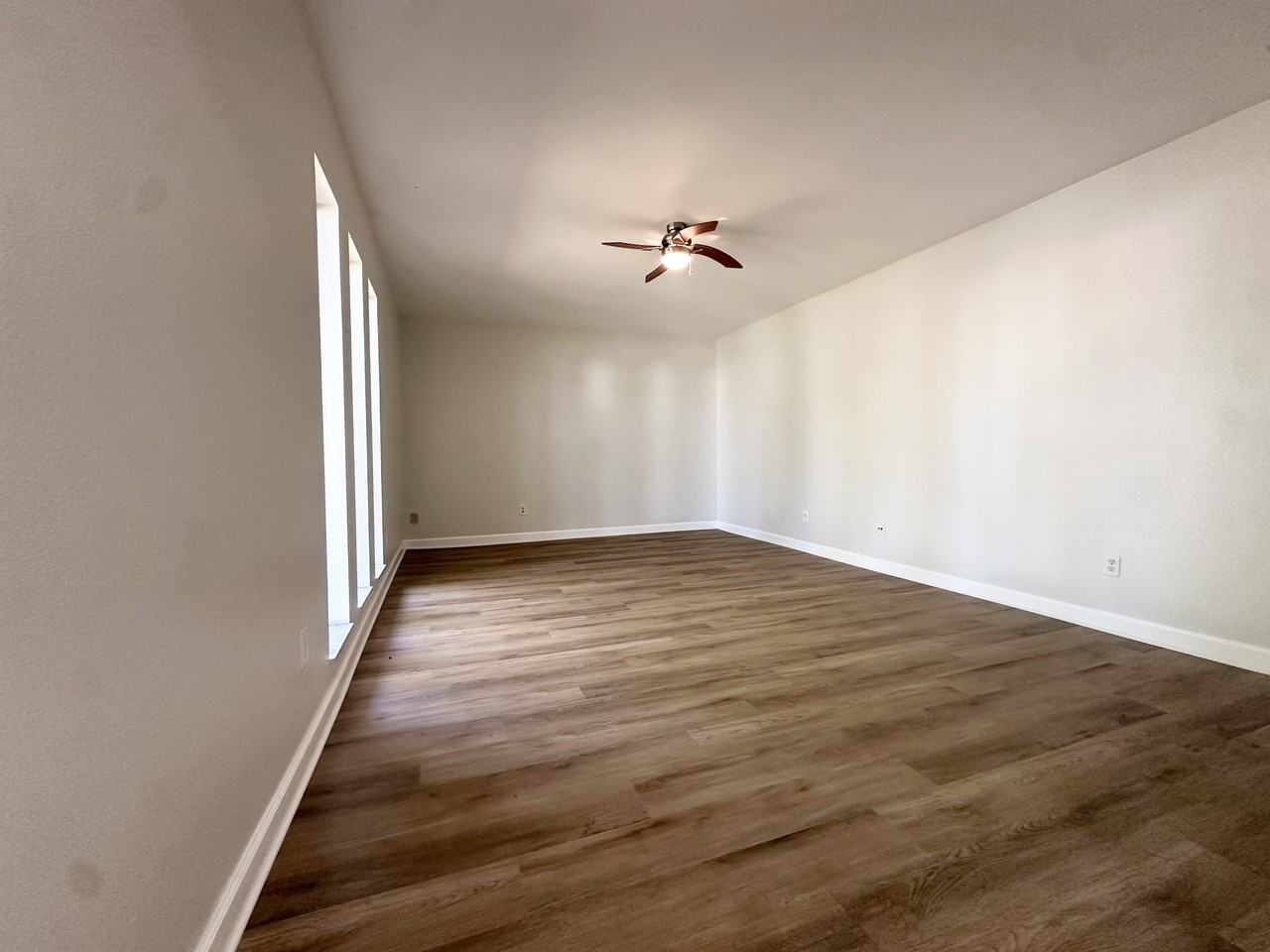 119 Glendale Dr #NA - Photo 4 of 18