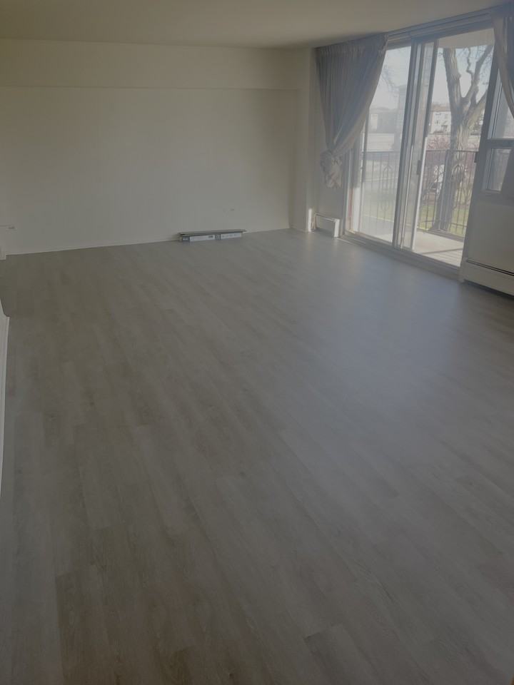 9009 Golf Rd #2I - Photo 4 of 8