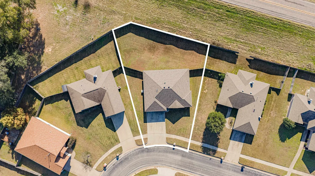 19107 River Rock Dr #NA - Photo 2 of 26