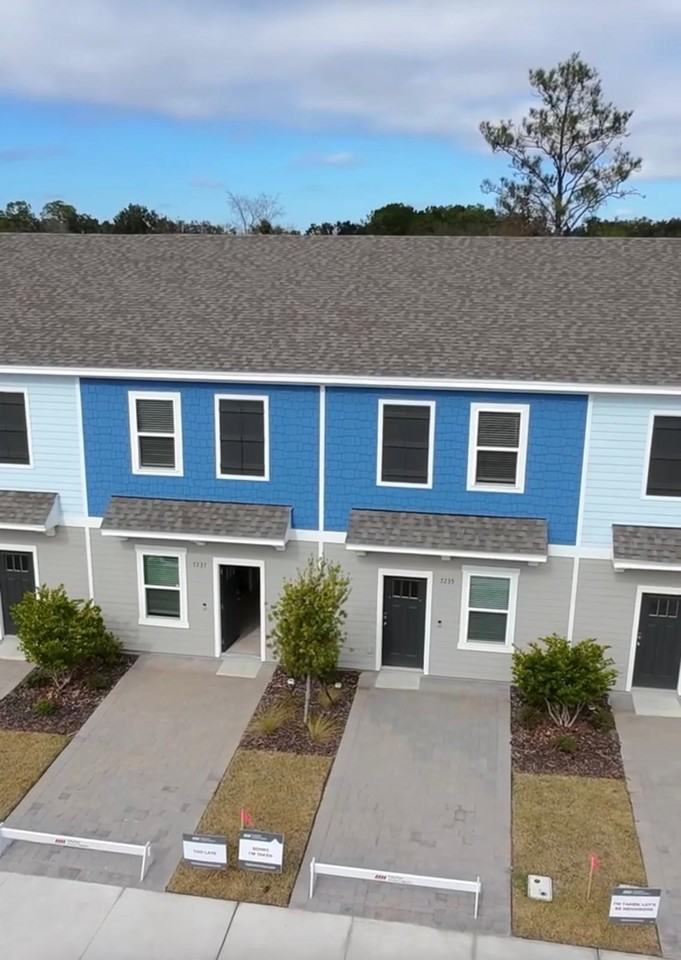 7235 Sabal Ter #2 - Photo 2 of 18