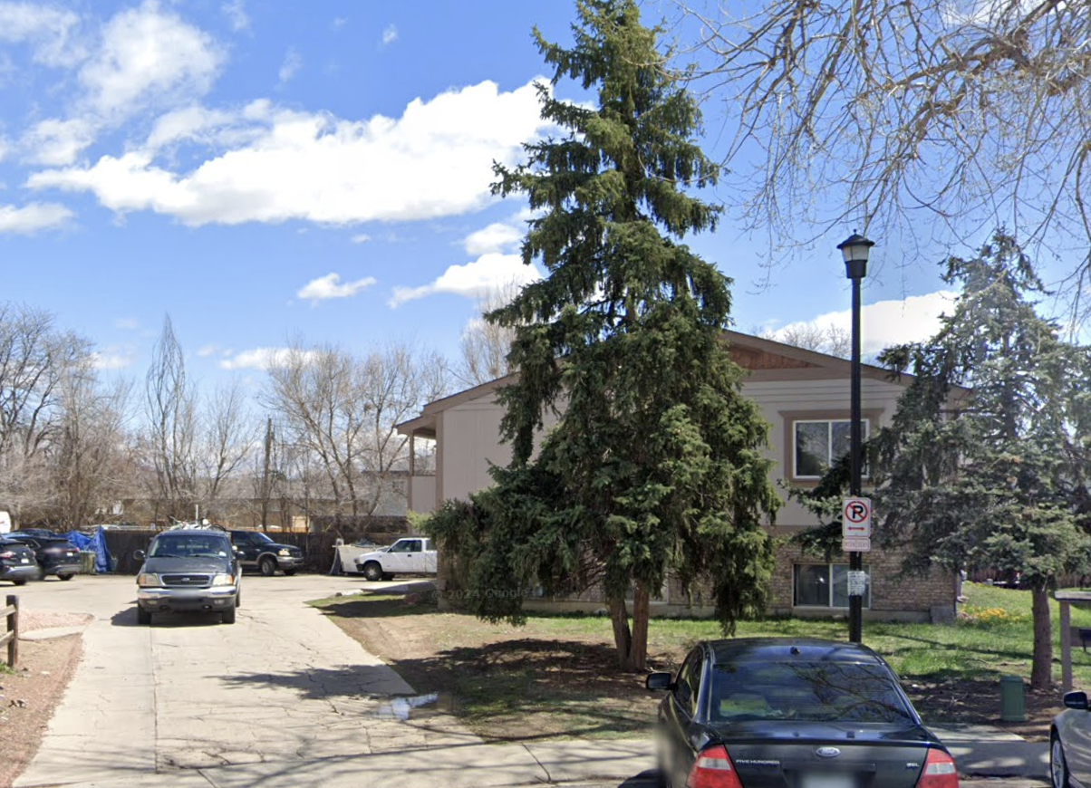 1414 Emery CourtUnit 2 #2 - Photo 4 of 18