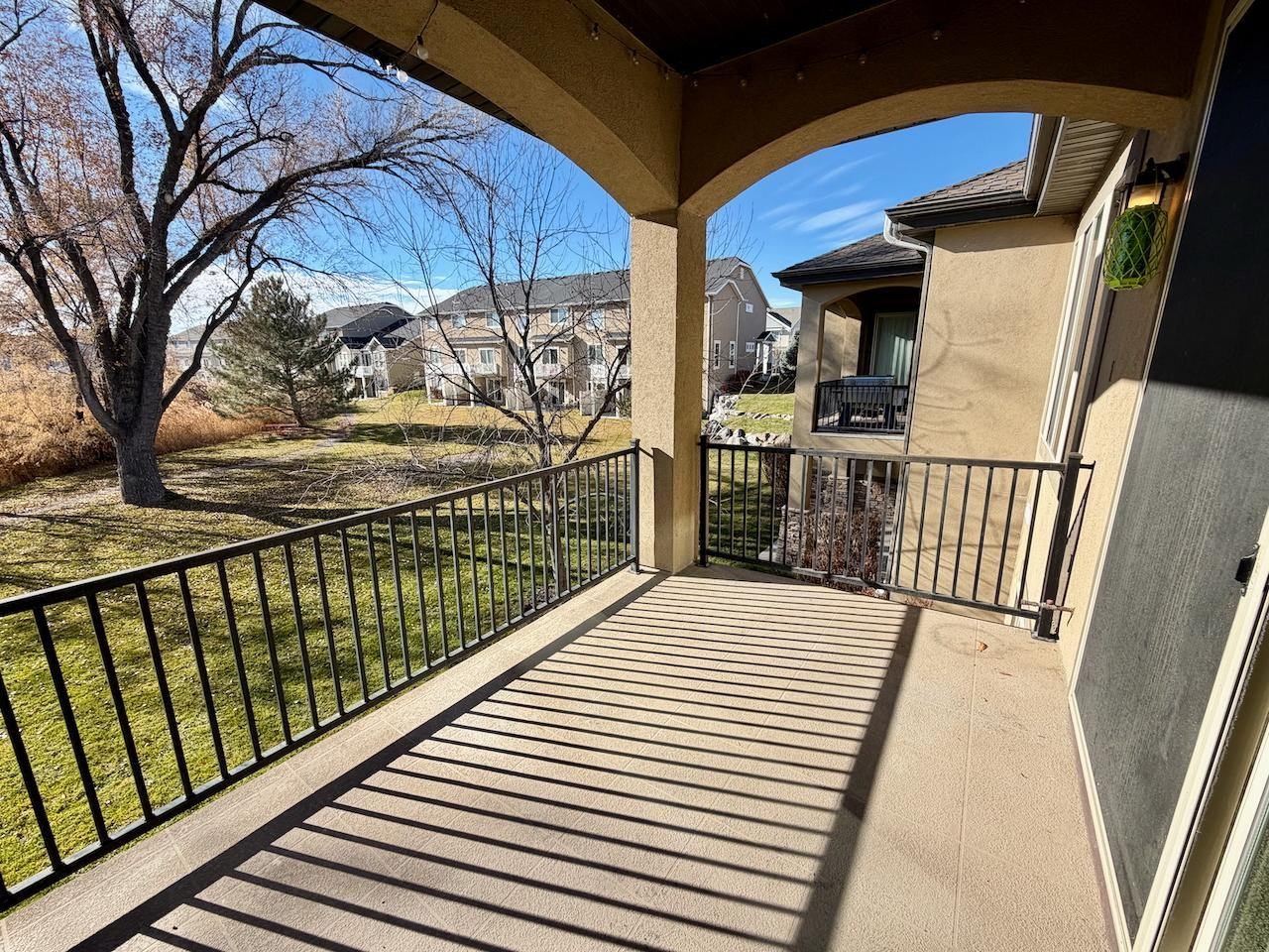 2001 W Golden Pond Way - Photo 5 of 15