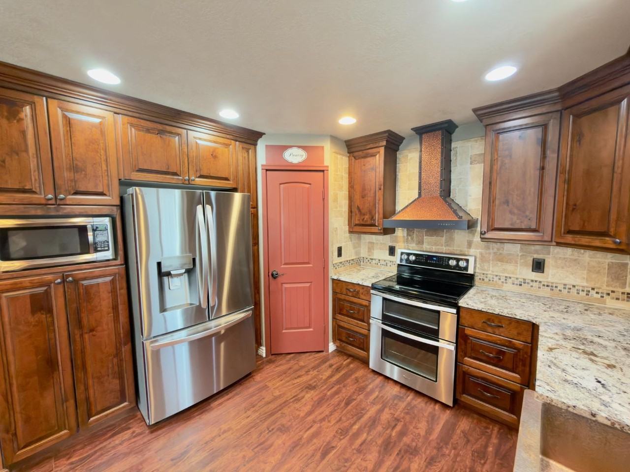 317 W Farmside Dr - Photo 4 of 20