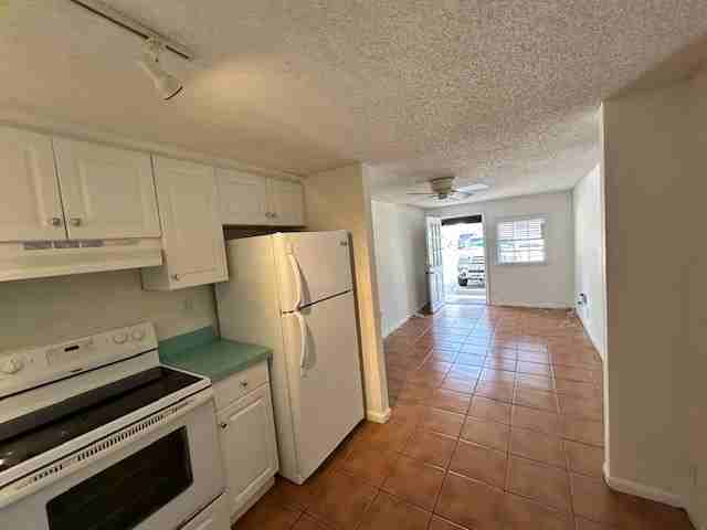 4313 Antisdale St #4313 - Photo 3 of 13