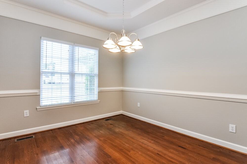 209 Walnut Creek Dr - Photo 3 of 15