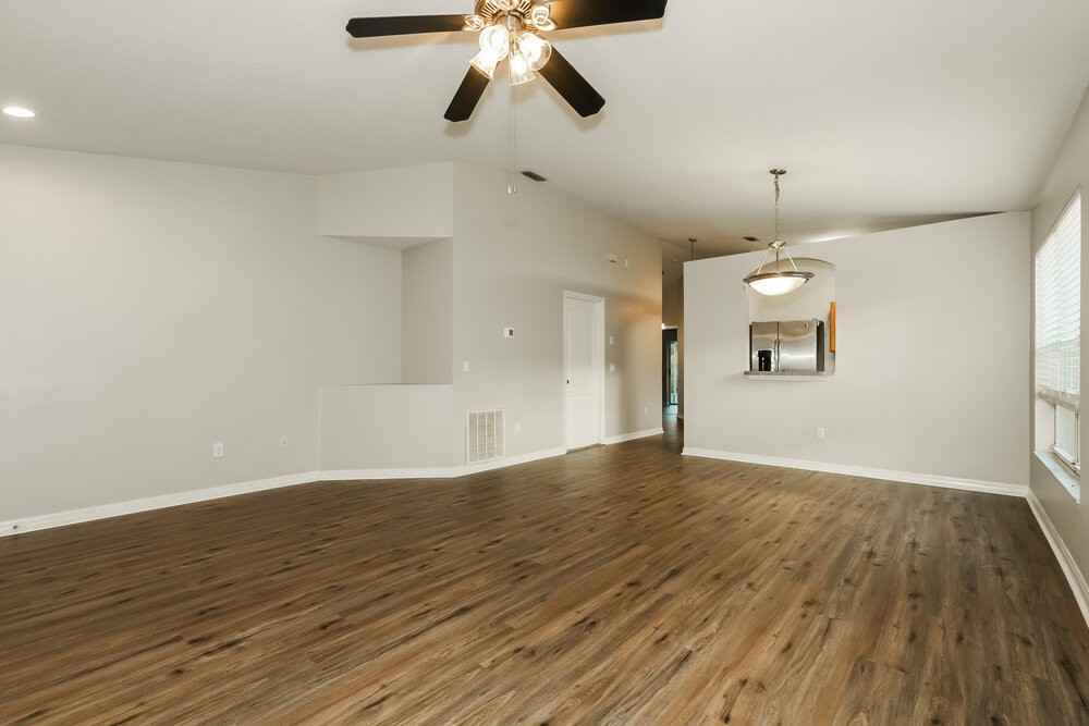 1036 Lake Shore Ranch Dr - Photo 3 of 16