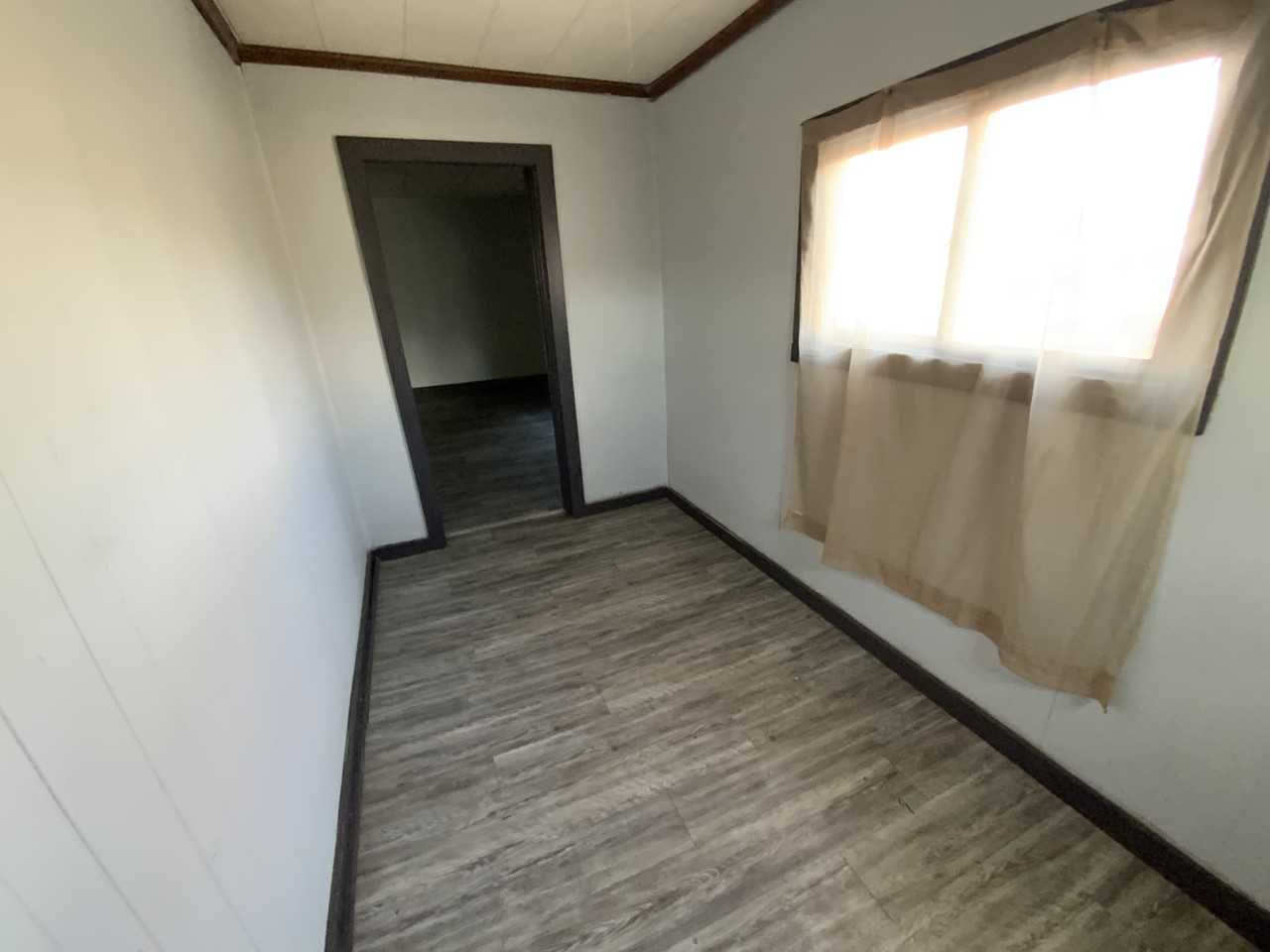 12 S Beard St #NA - Photo 2 of 21