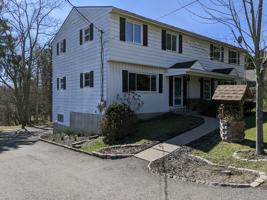 featured image of 907 Hooper Rd #NA