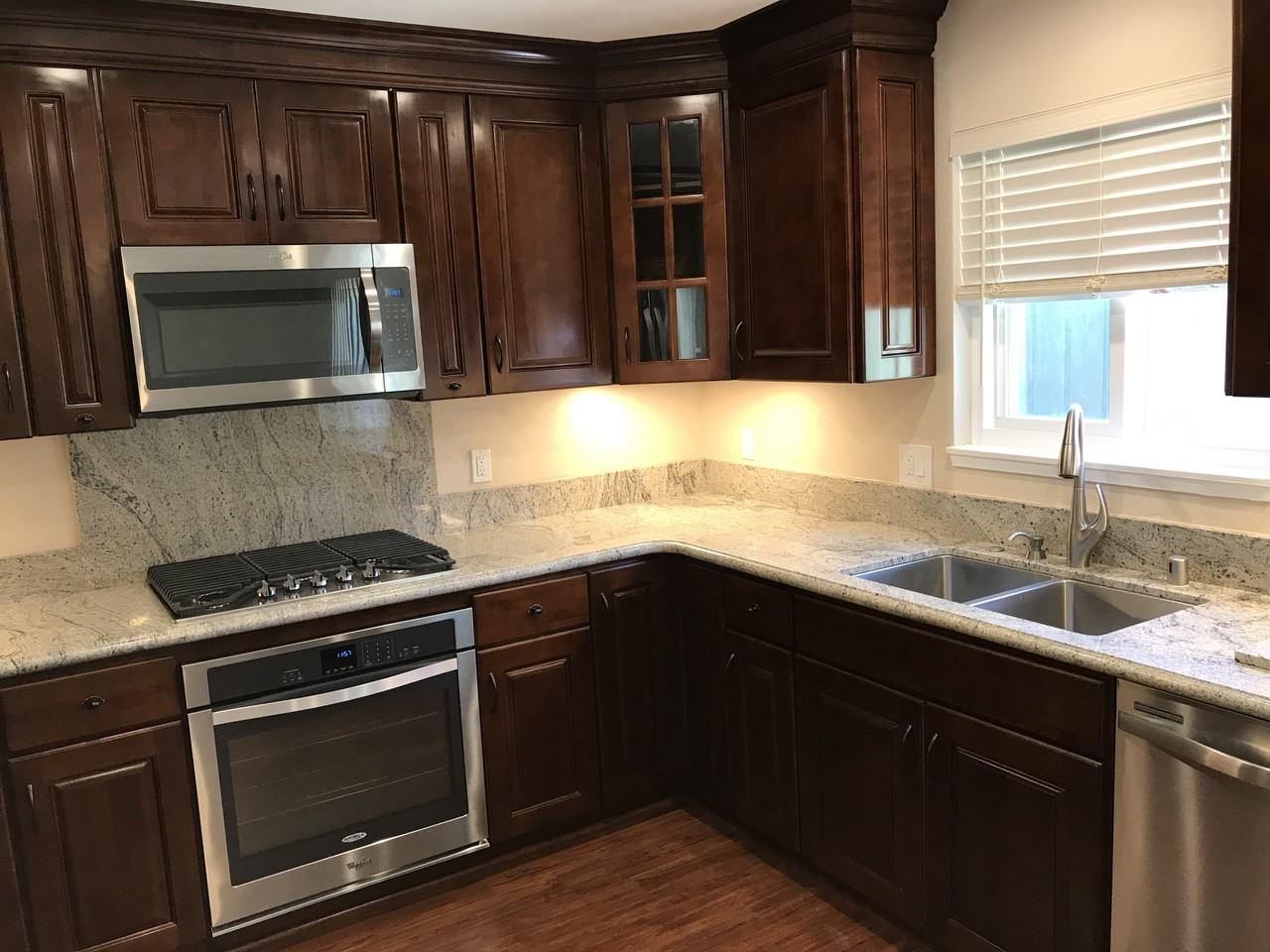 9660 Durham Dr - Photo 3 of 43