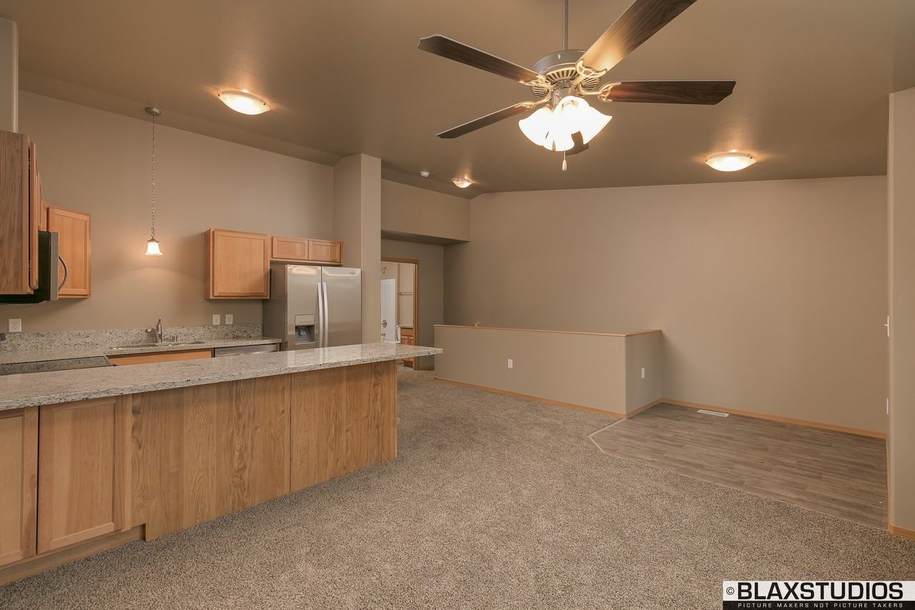 4727 N Baron St #2 - Photo 6 of 21