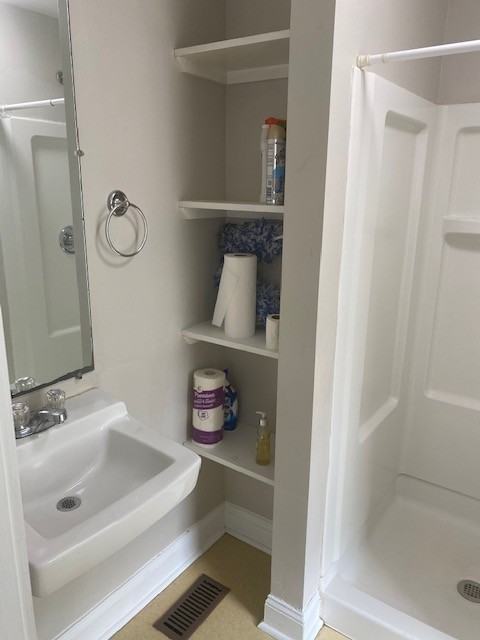 308 S Braddock St #1 - Photo 5 of 7